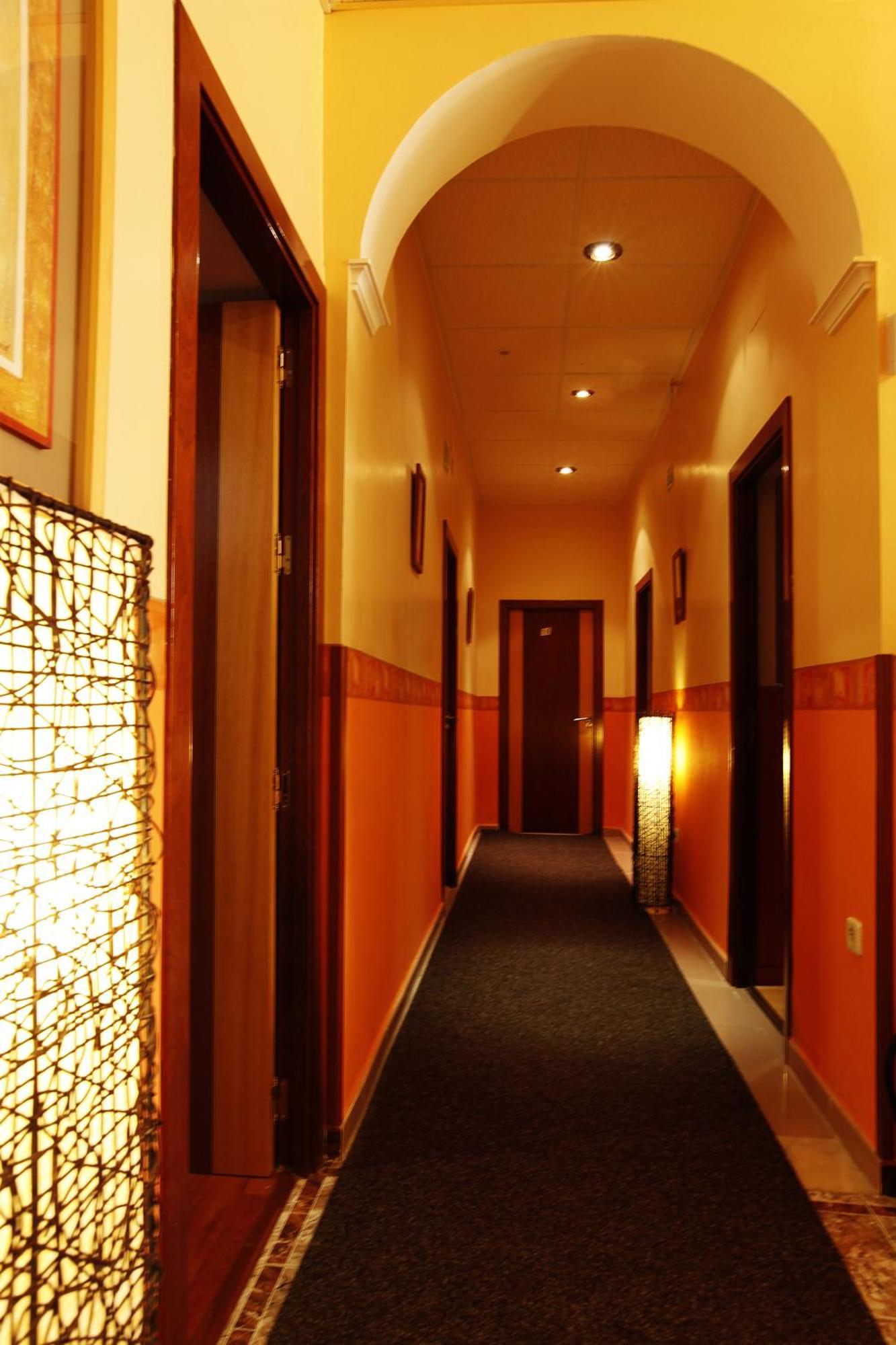 סן פרננדו Hostal Paris מראה חיצוני תמונה