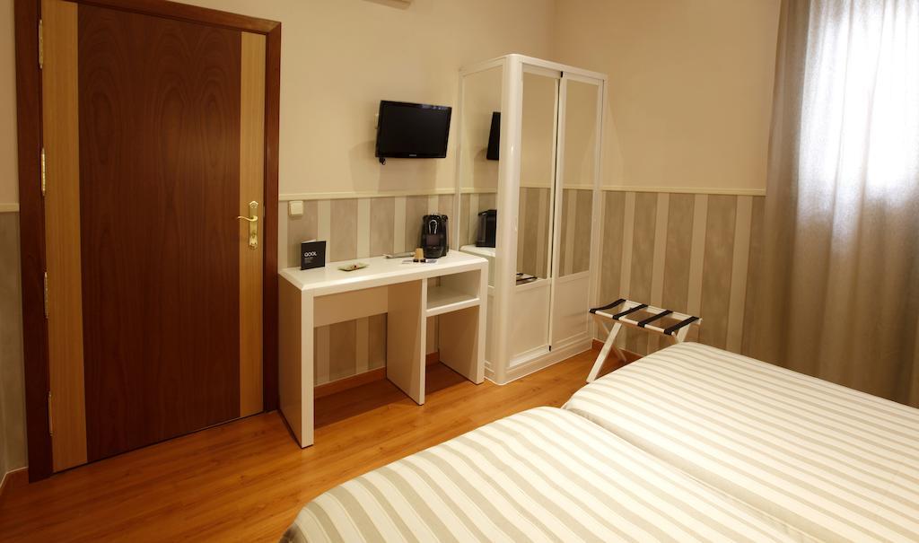 סן פרננדו Hostal Paris מראה חיצוני תמונה