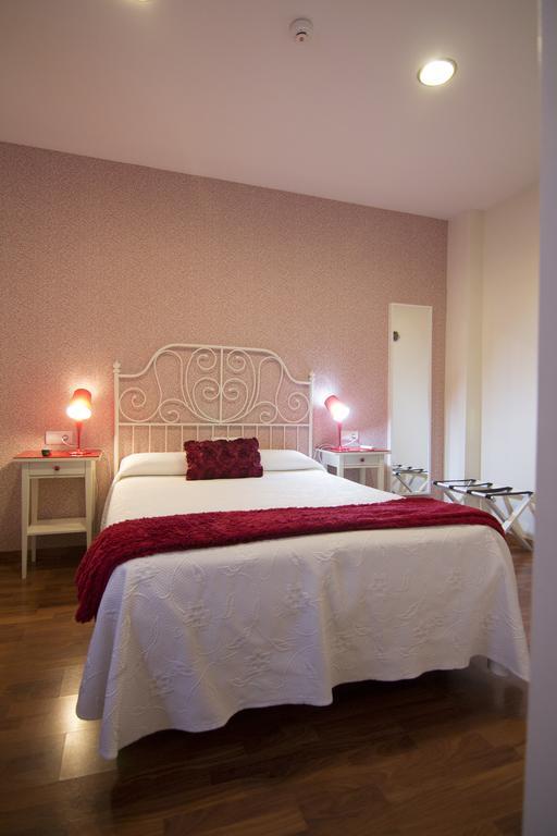 סן פרננדו Hostal Paris מראה חיצוני תמונה